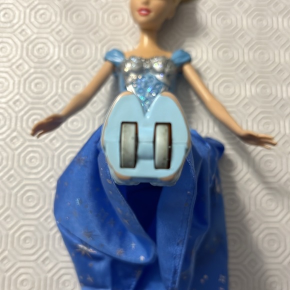 Cinderella Doll With Twirling Skirt - Picture 5 of 5